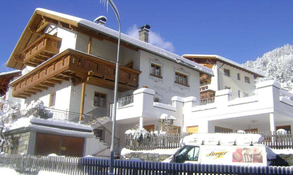 Gaestehaus Annemarie Kauns Exterior photo